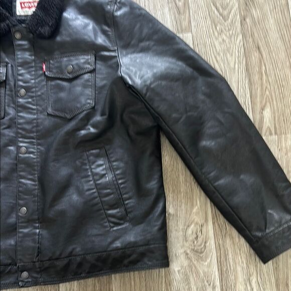 Levi's Black Faux Leather Sherpa Lining Trucker Jacket L - Picture 4 of 11